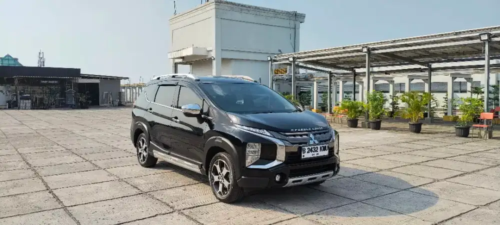 Mitsubishi xpander cross 1.5 matic promo menarik TDP 10% 2021