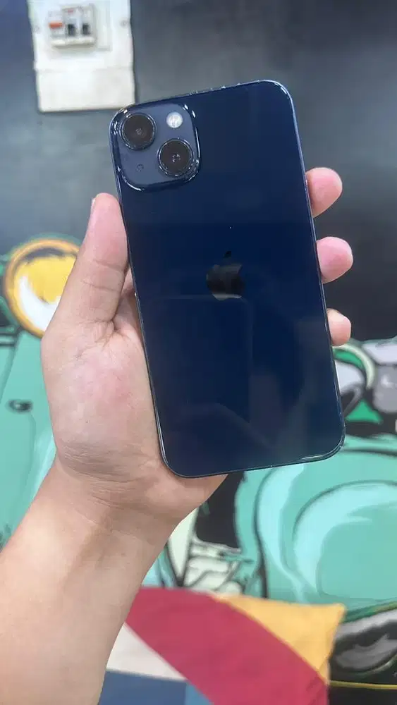 iPhone 13 128 GB iBox