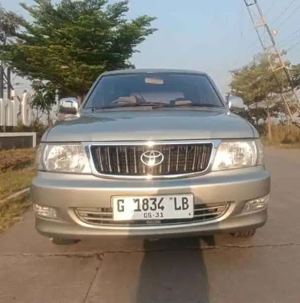 TOYOTA KIJANG LGX 1.8 EFI BENSIN MANUAL 2003 ANTIK