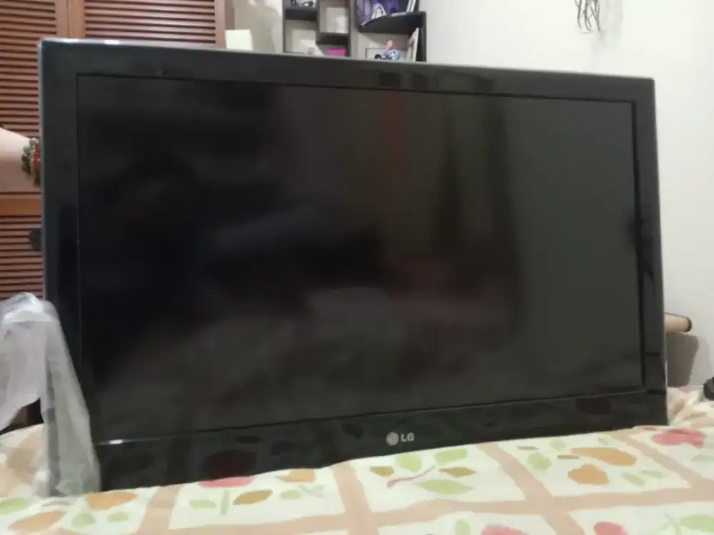 LG 32 inci bekas tangsel