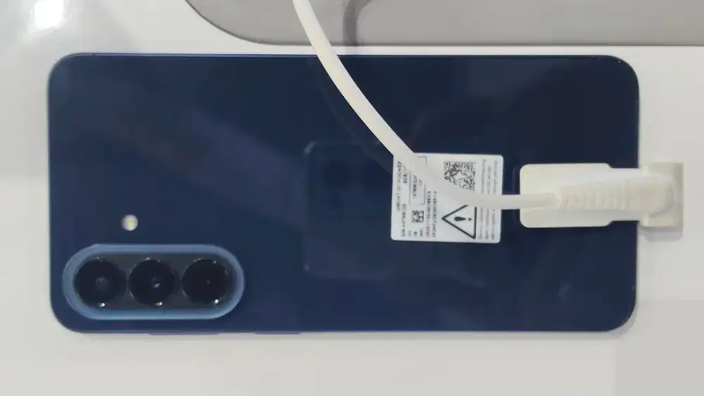 SAMSUNG A57 8/256 GB