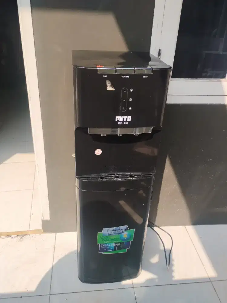 Dispenser mito MD-666 galon bawah