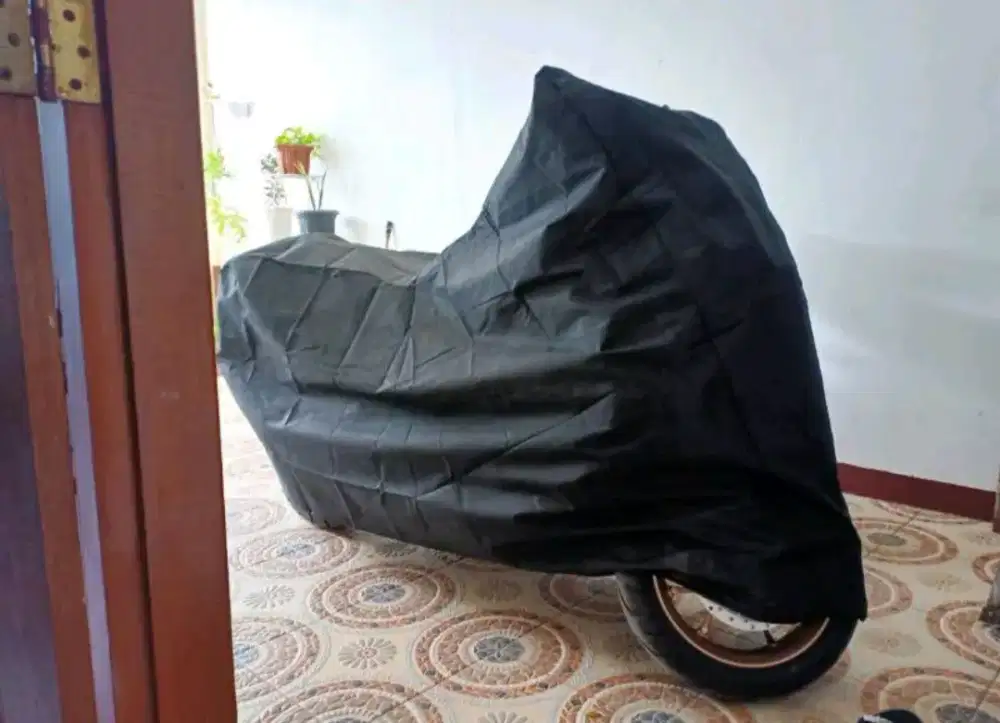 Cover Penutup Pelindung Sarung Selimut Motor