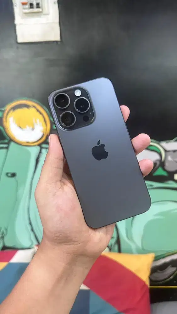 iPhone 15 Pro 256 GB iBox