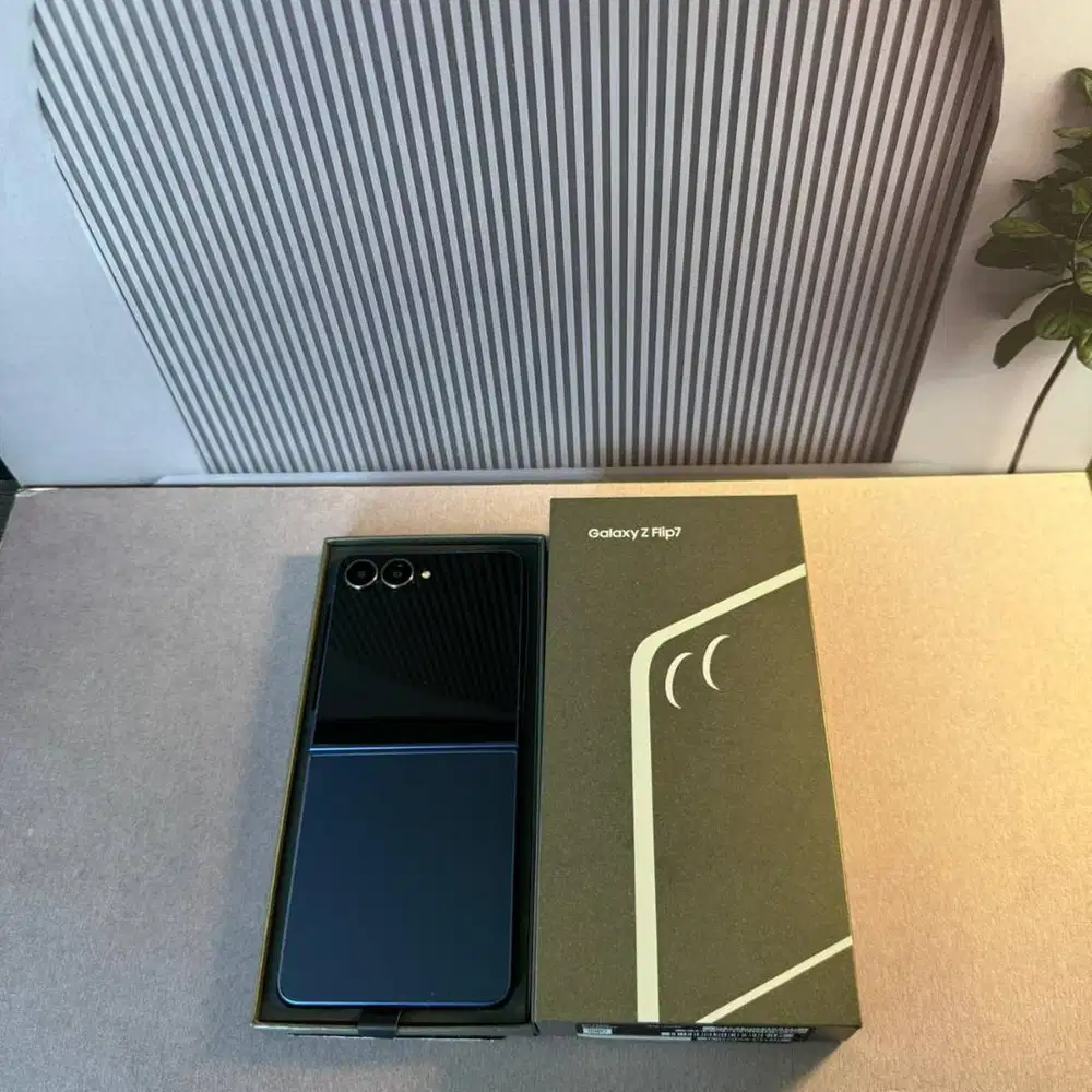 Samsung Galaxy Z Flip7 12/512gb Resmi Indonesia