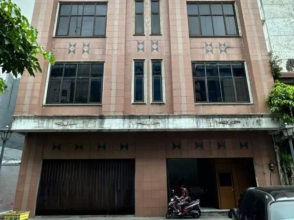 Dijual 2 Ruko Gandeng Jl. Perniagaan Pusat Kota