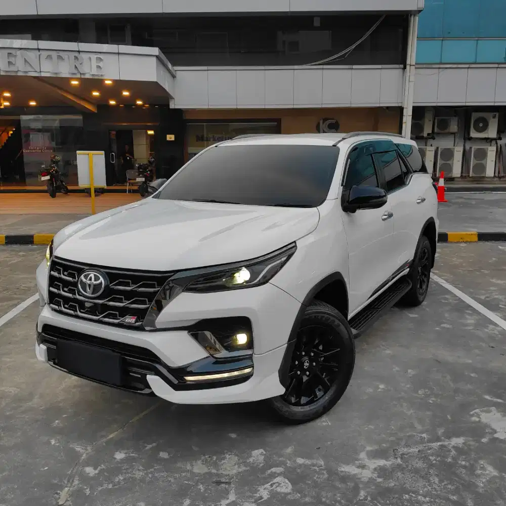 2022 Toyota Fortuner VRZ 2.8 GR Sport