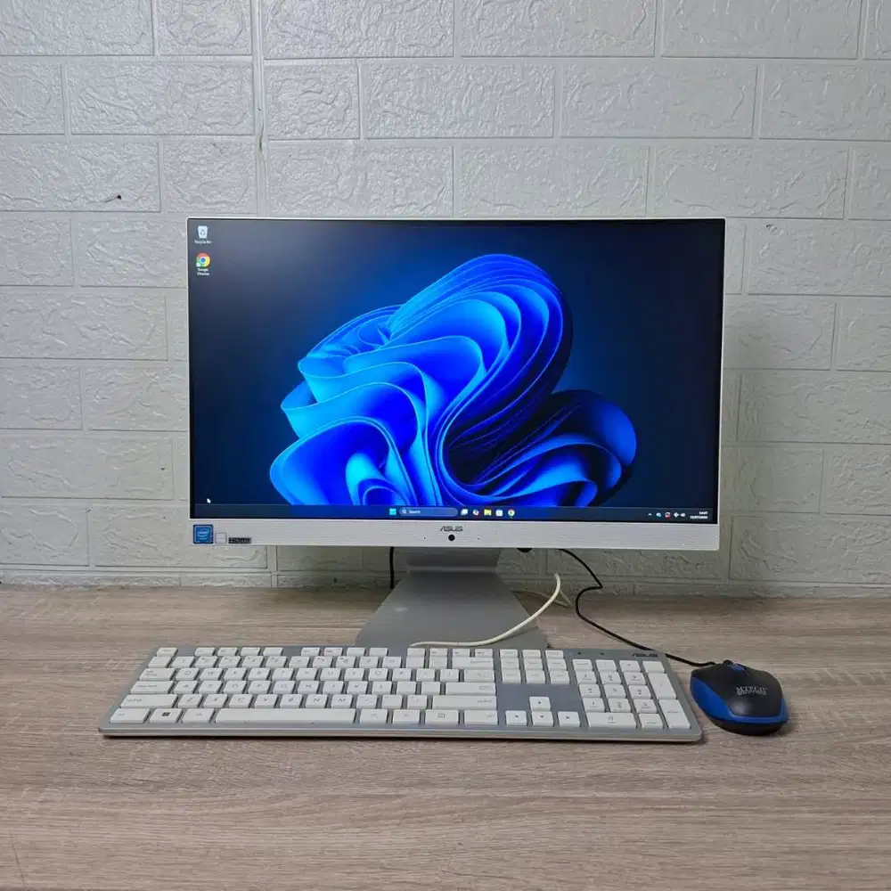 PC AIO Asus Vivobook V222GAR Intel J4025 RAM 4GB SSD 256GB 22in FullHD