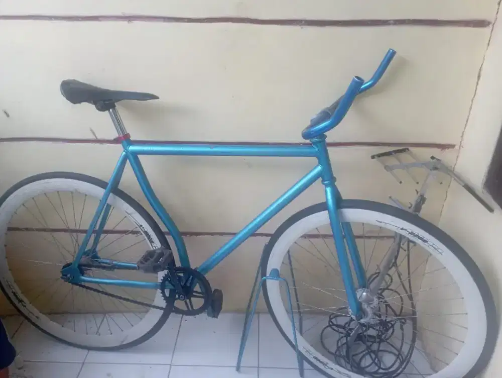Sepeda Fixie Custom Klasik Kalcer Roda 700c