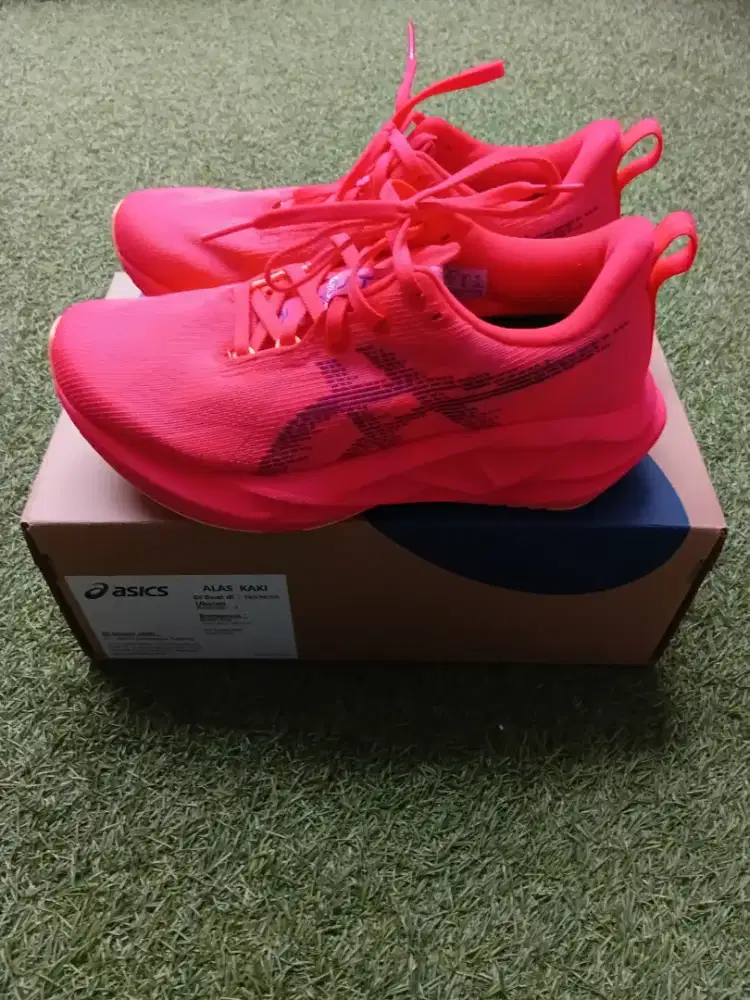 Sepatu wanita asics Novablas 5 size 38