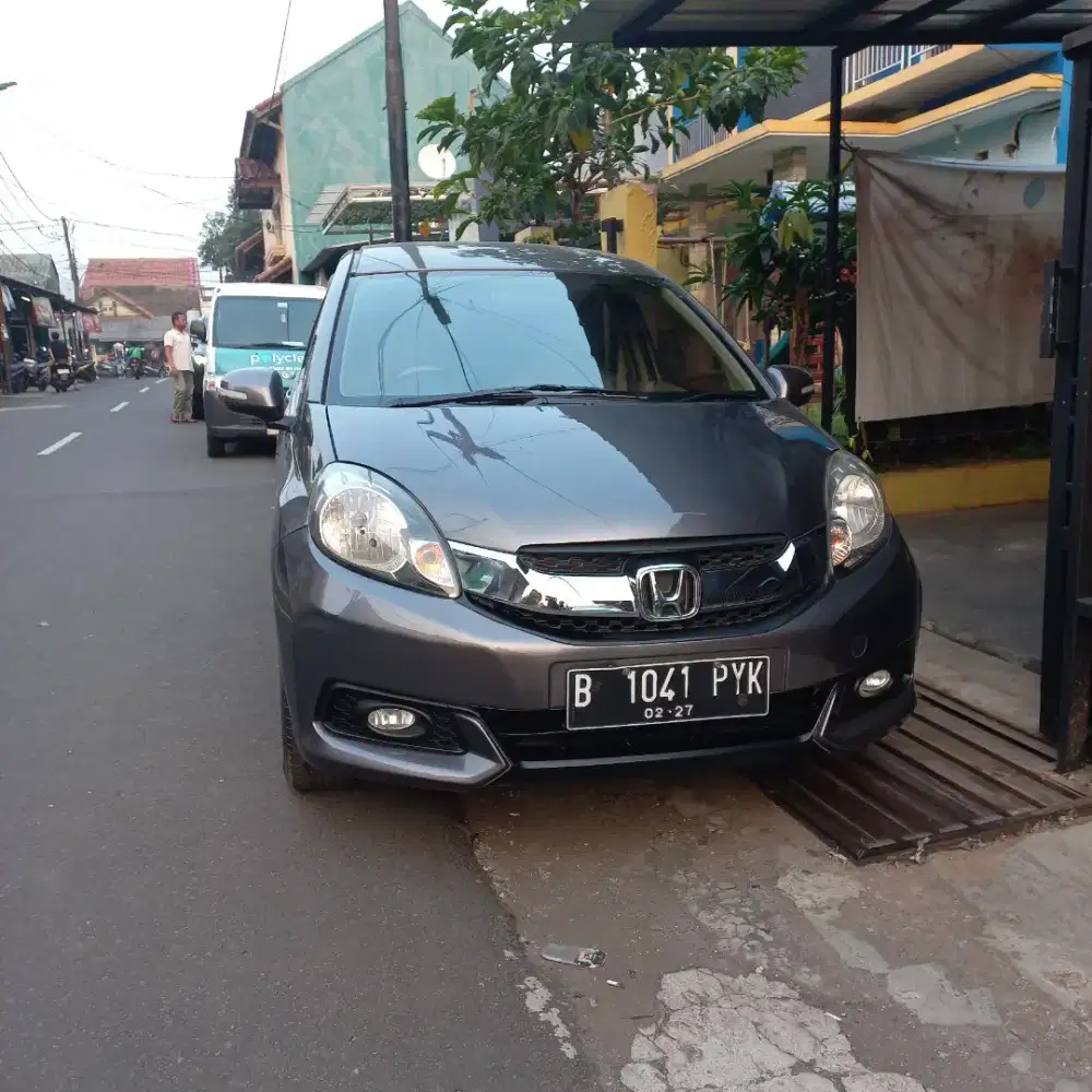 Honda mobilio E CVT Tahun 2015