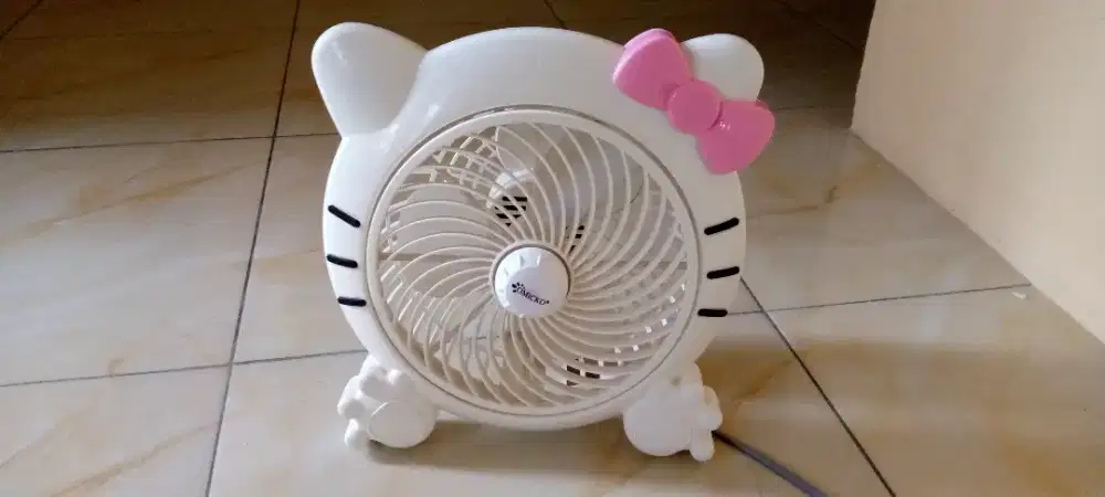 Kipas angin mini bekas rasa baru