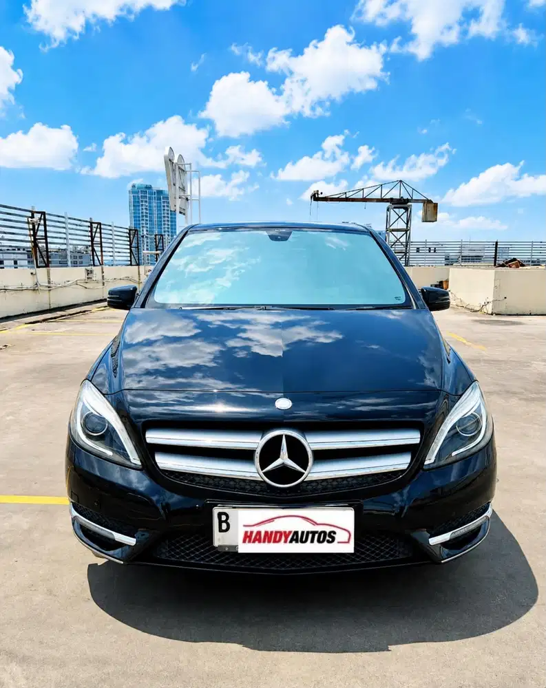 Mercedes Benz 2013 Automatic Hitam Metalik
