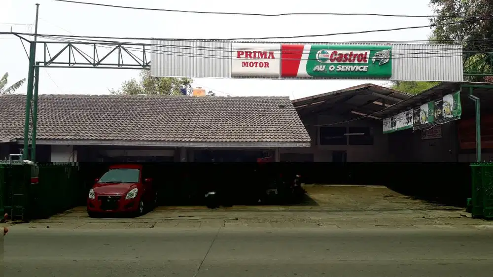 DIBUTUHKAN SEGERA : Mekanik Mobil Berpengalaman
