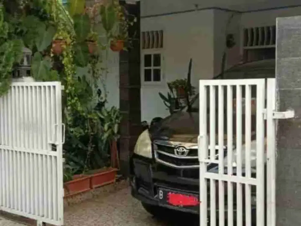 DIJUAL RUMAH STRATEGIS JAKARTA BARAT SIAP HUNI