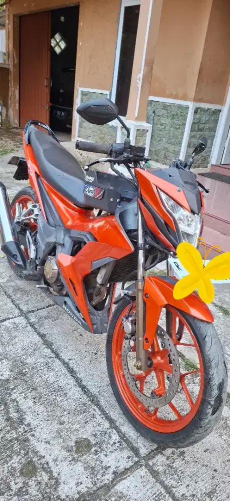 DIJUAL MOTOR HONDA SONIC 2011