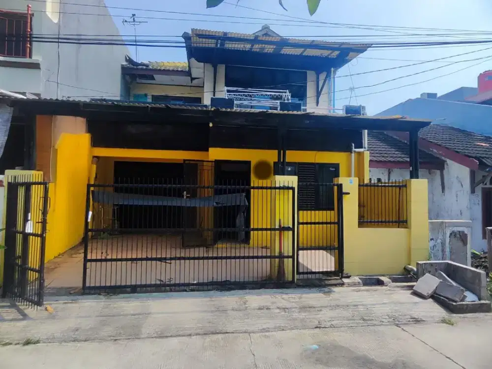 Dijual Rumah 2 Lantai di Harapan Indah 1, Bekasi