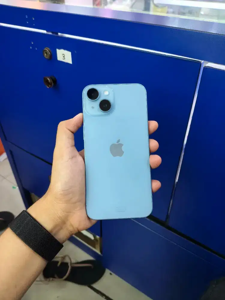 Seken iphone 14 128gb Garansi On Februari 2027