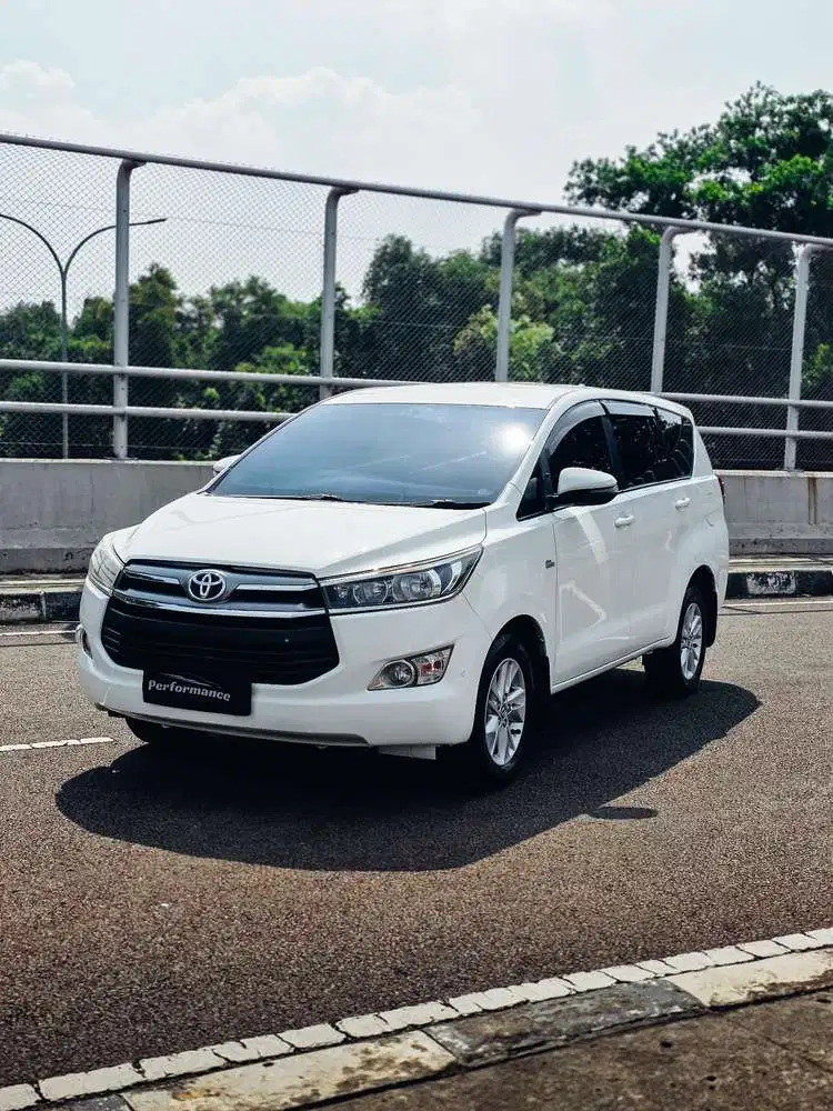 Toyota Kijang Innova 2016 Bensin