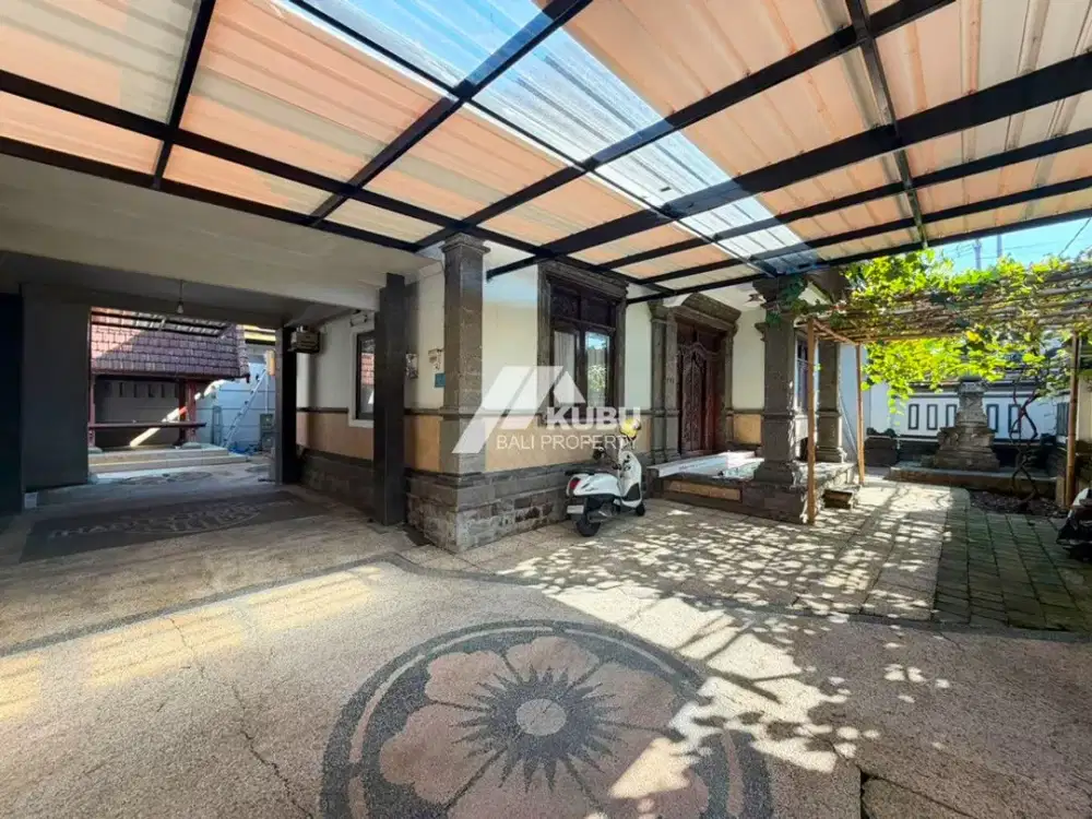 KBP1650 Minimalist House with 3 bedroom in sanur .