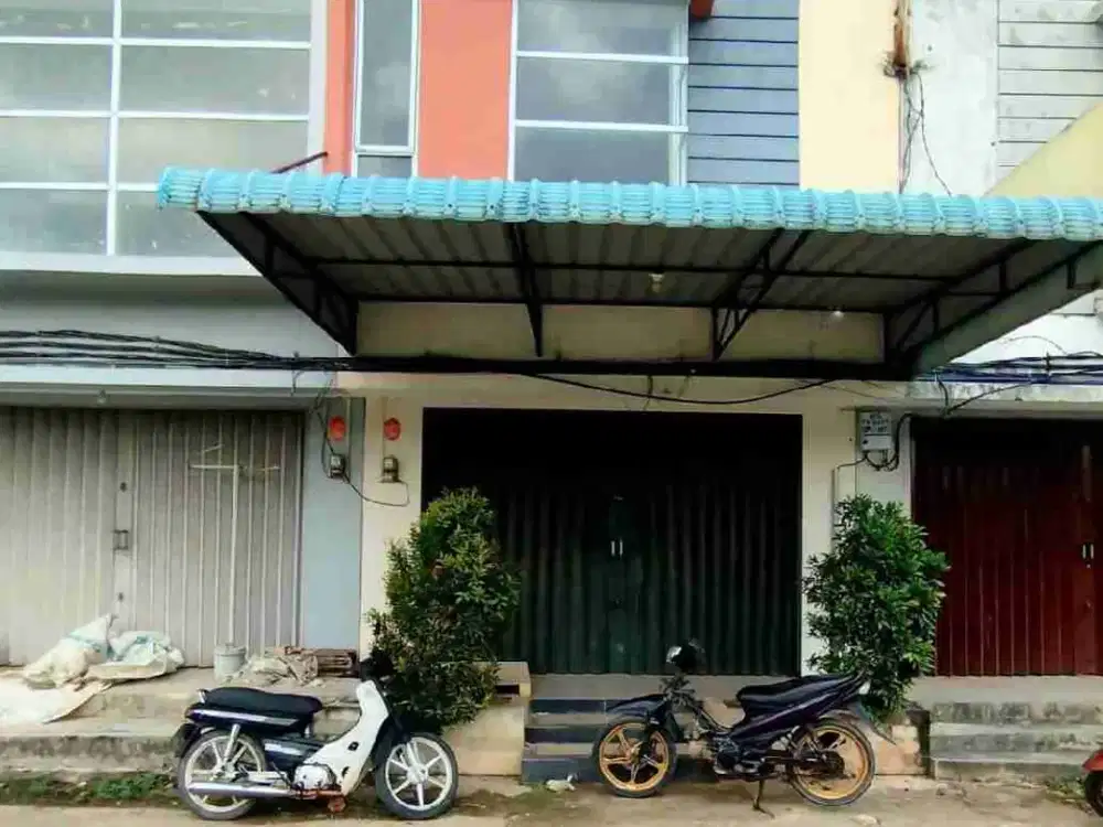 DIJUAL‼
1 Unit Ruko 3 Lantai Siap Pakai & Full Renovasi Puri Selebriti 1 Batam Centre