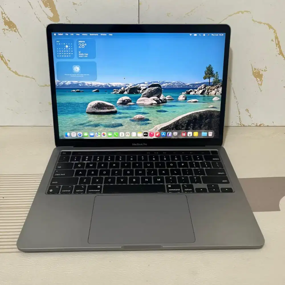 Forsale, Macbook Pro M1 2020 (Touchbar) • Apple M1 • Mac OS Tahoe •