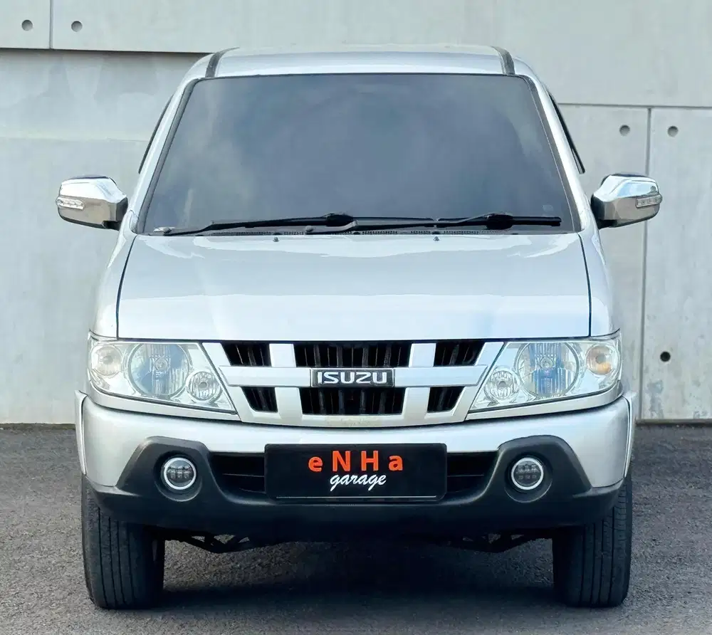 Isuzu Panther Turbo Dieael 2.5 LM manual 2019 istimewa..