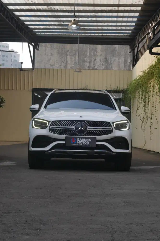 [FACELIFT ] MERCEDES BENZ GLC 200 AMG LINE  2019