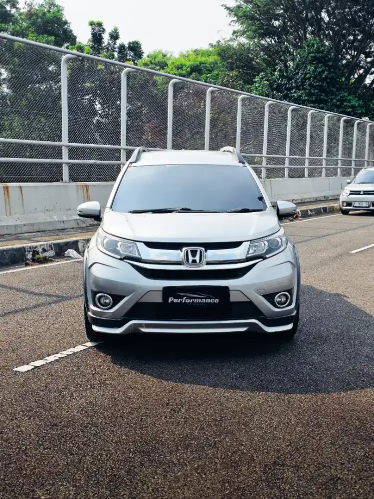 BR-V 1.5 E CVT 2017 MATIC GANJIL