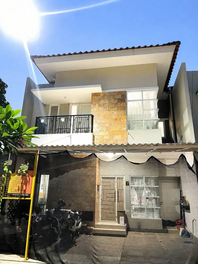 DIJUAL RUMAH SIAP HUNI DI CLUSTER KECIL EKSKLUSIF!!