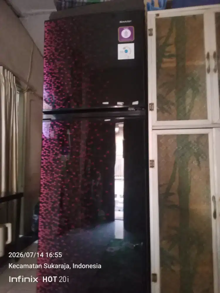 Kulkas shap 2 pintu