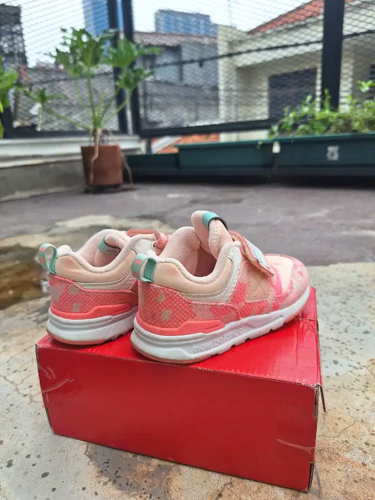 Sepatu anak New Balance Girls Original Murah