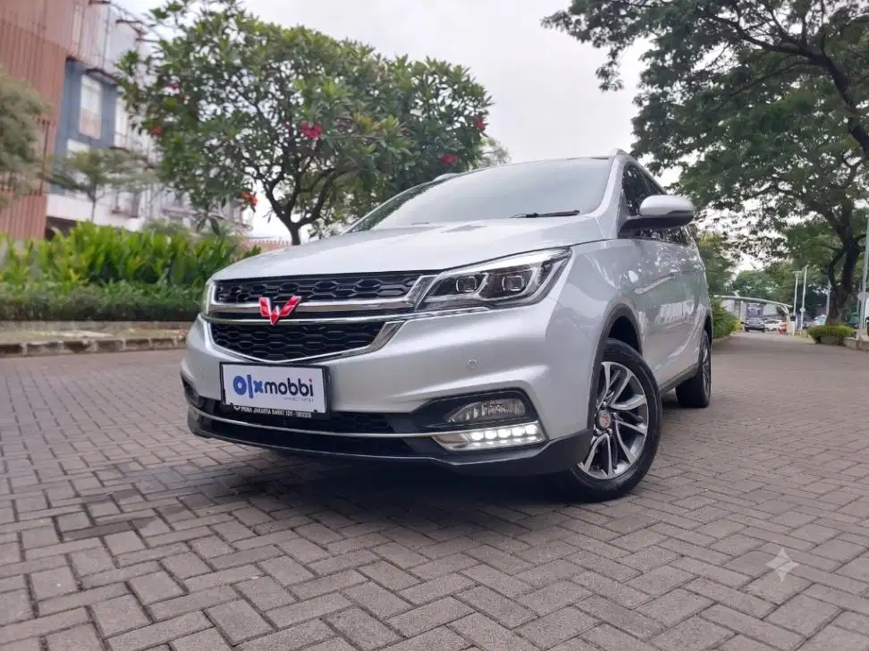 DP 5% Wuling Cortez 1.5 LT Lux Bensin-AT 2019 CKGWB