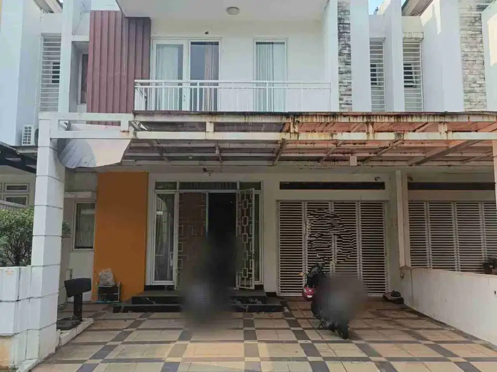 LUAS 136, CLUSTER ACACIA SUMMARECON BEKASI DISEWAKAN