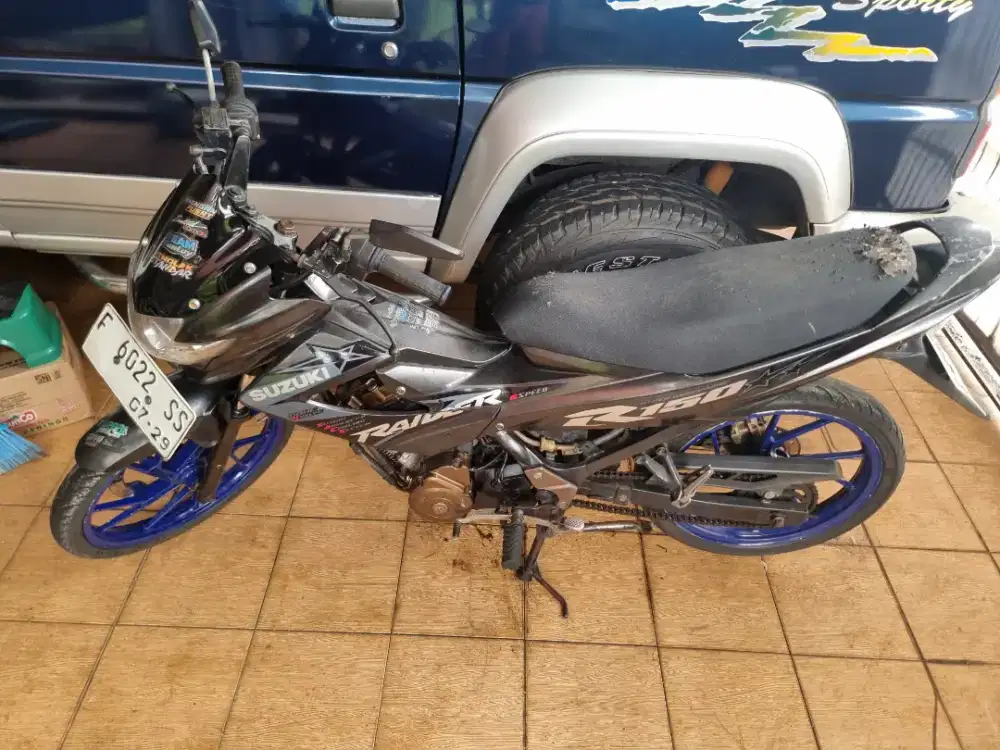DIJUAL SATRIA FU 2009