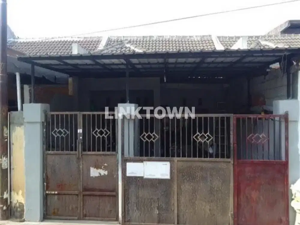 Dijual Rumah Strategis Dekat Bandara Juanda di Medokan Ayu Surabaya