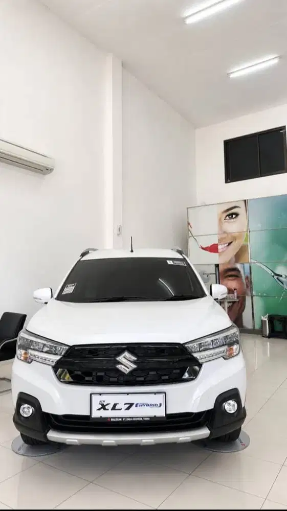 Mobil baru Suzuki XL7 1.5 Beta Hybrid-AT 2026