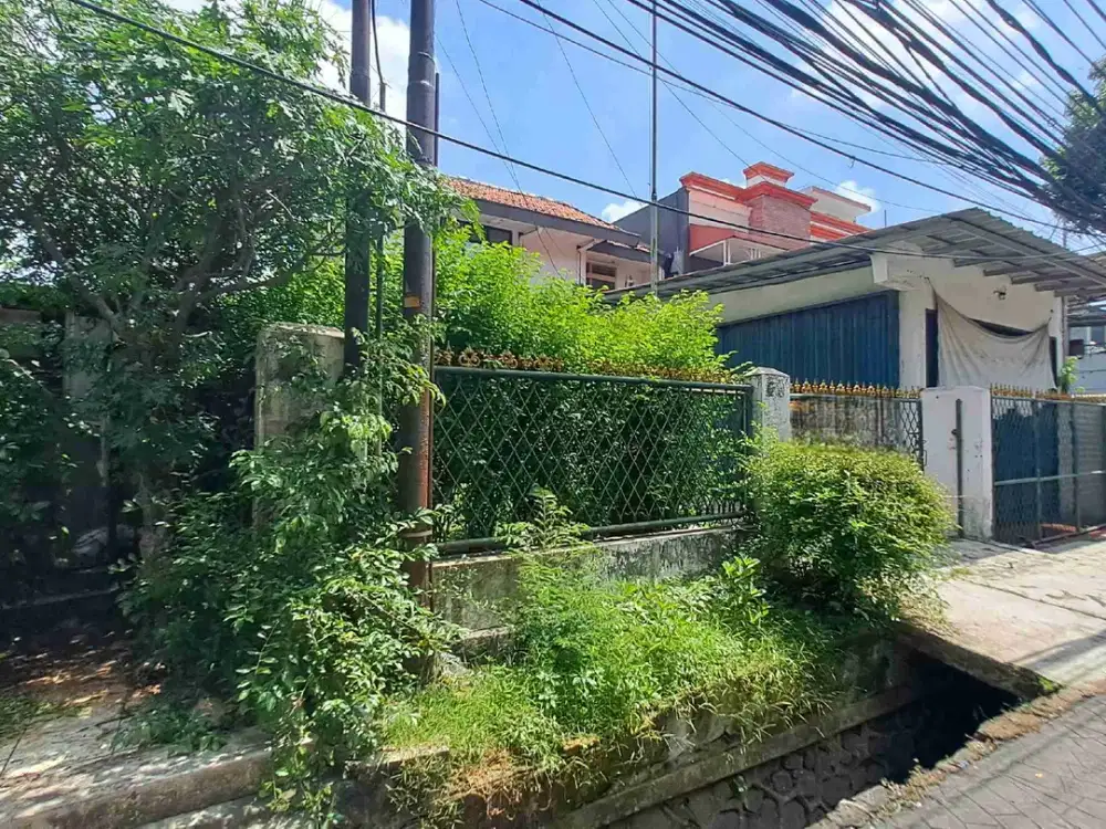 Jual rumah bangunan lama masih kokoh, area zona komersial di Rawamangun, LT 204m2, harga 10M nego sampai jadi