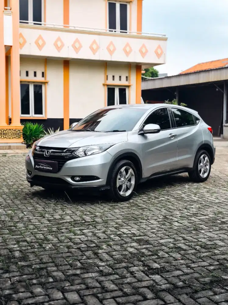 HRV 1.5 E CVT 2017 MATIC GANJIL