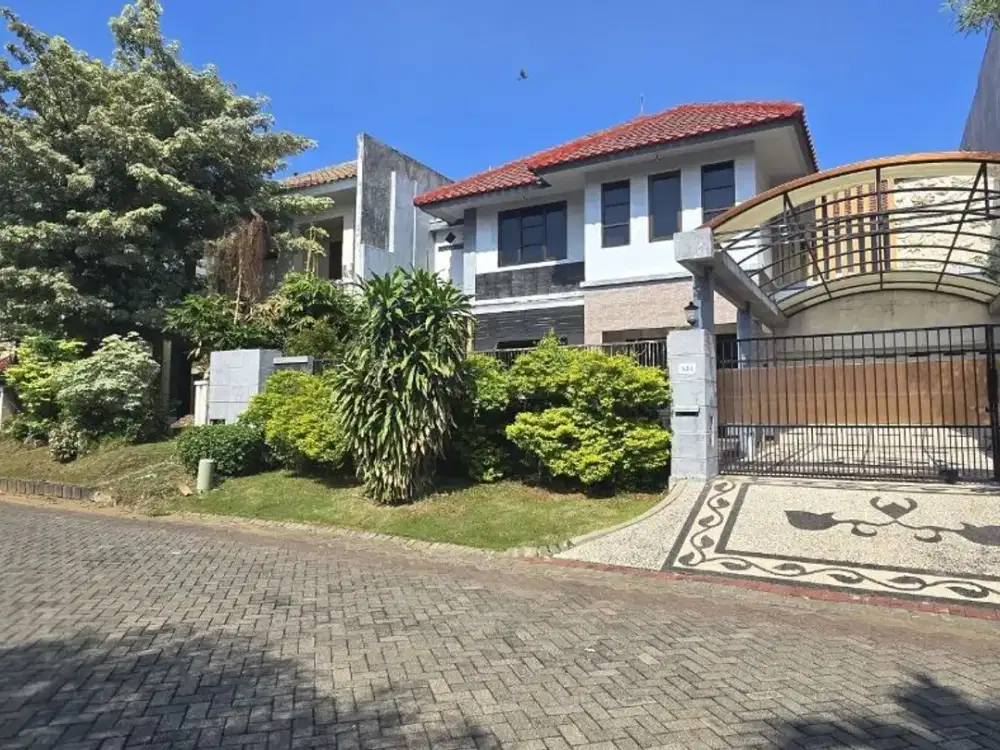 Rumah Pakuwon City  STRATEGIS , Hadap Utara