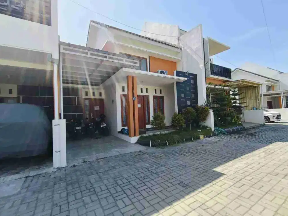 Rumah Cantik Furnish di Cluster dekat Superindo dan kampus UIN