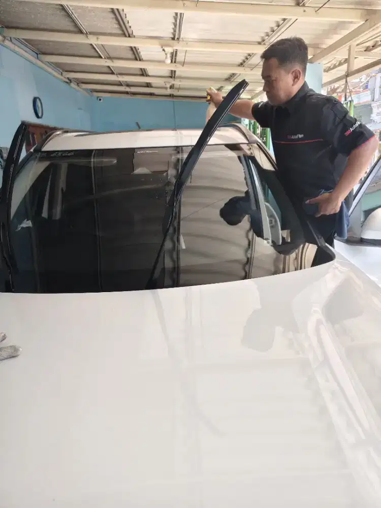 Specialist kaca film mobil & gedung