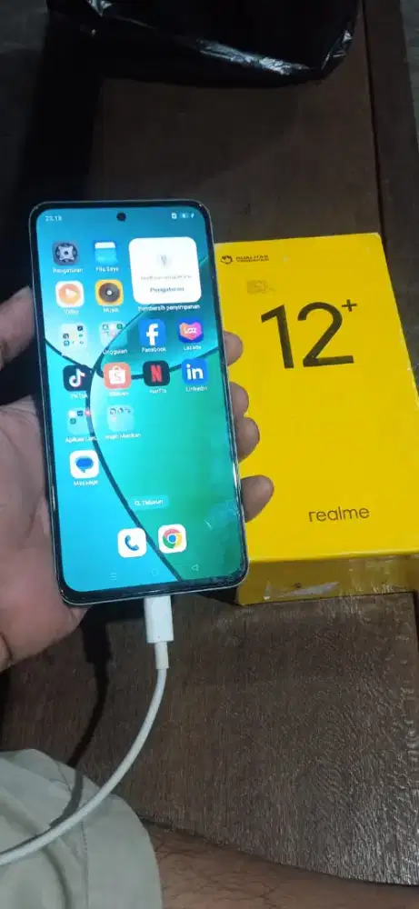 realme 12 plus ada minus