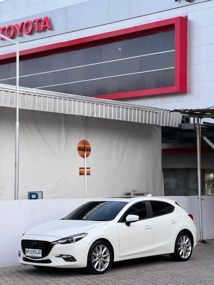Mazda 3 Hatchback 2017