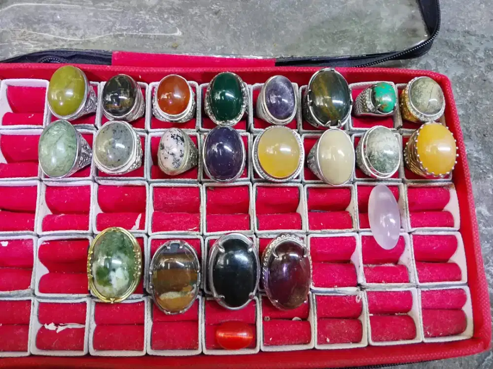 Cincin batu akik