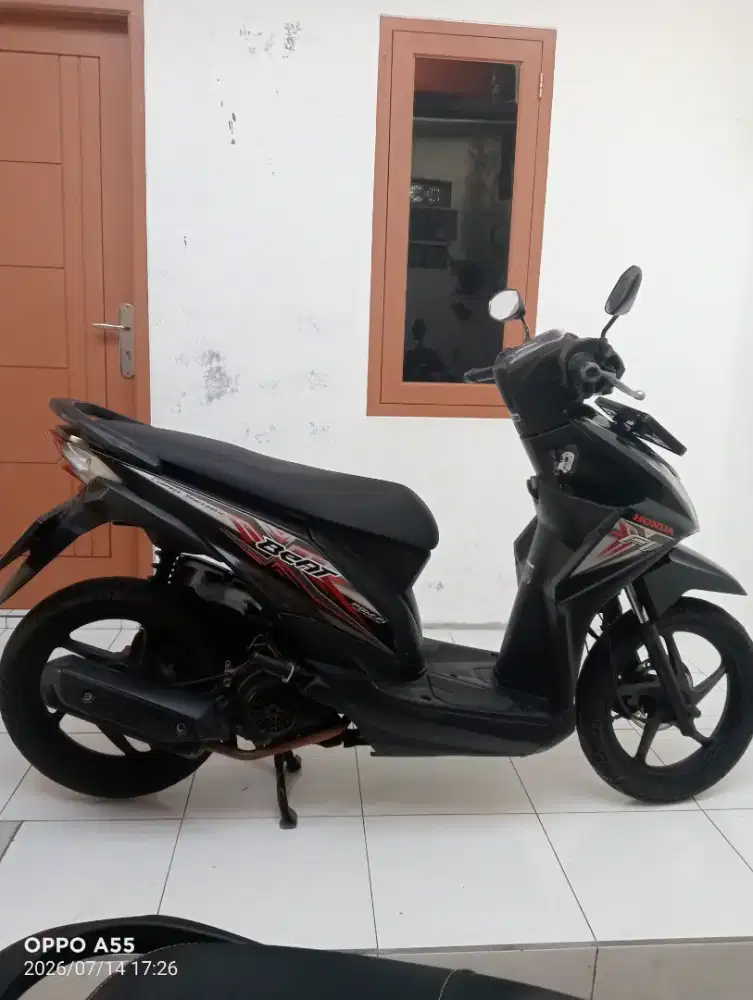 Di jual Honda beat fi THN 2015