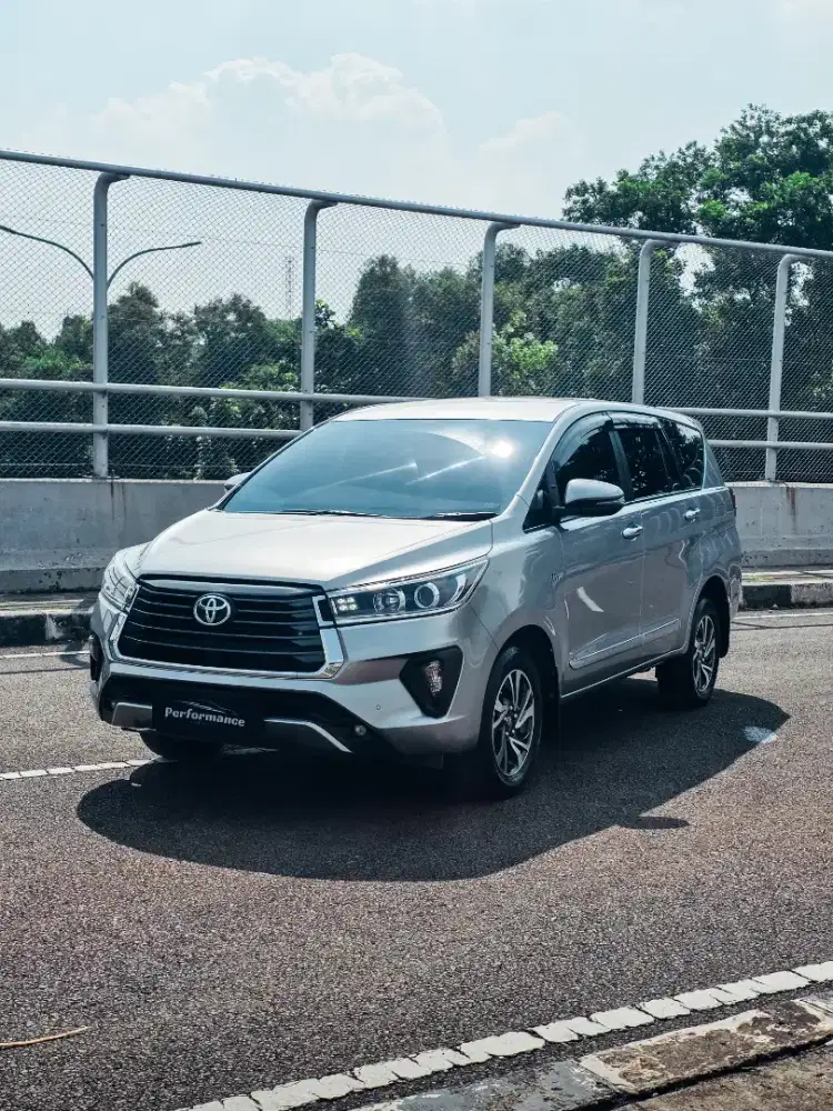 KIJANG INNOVA 2.0 V AT 2021 MATIC GENAP