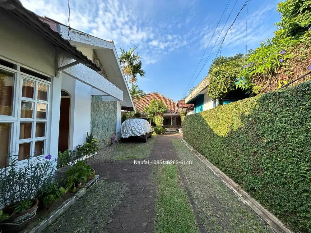 Disewakan Lahan / Rumah Usaha / Komersil 764 m2 Jalan Haji Nawi Raya