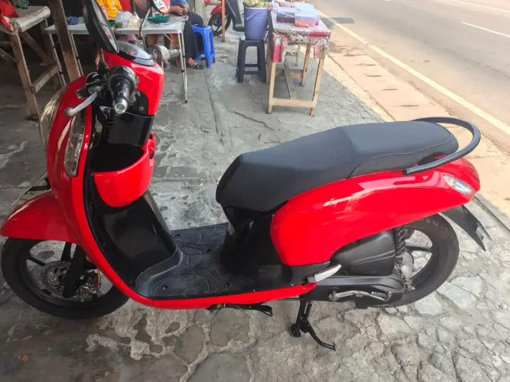 Honda Scoopy 2014