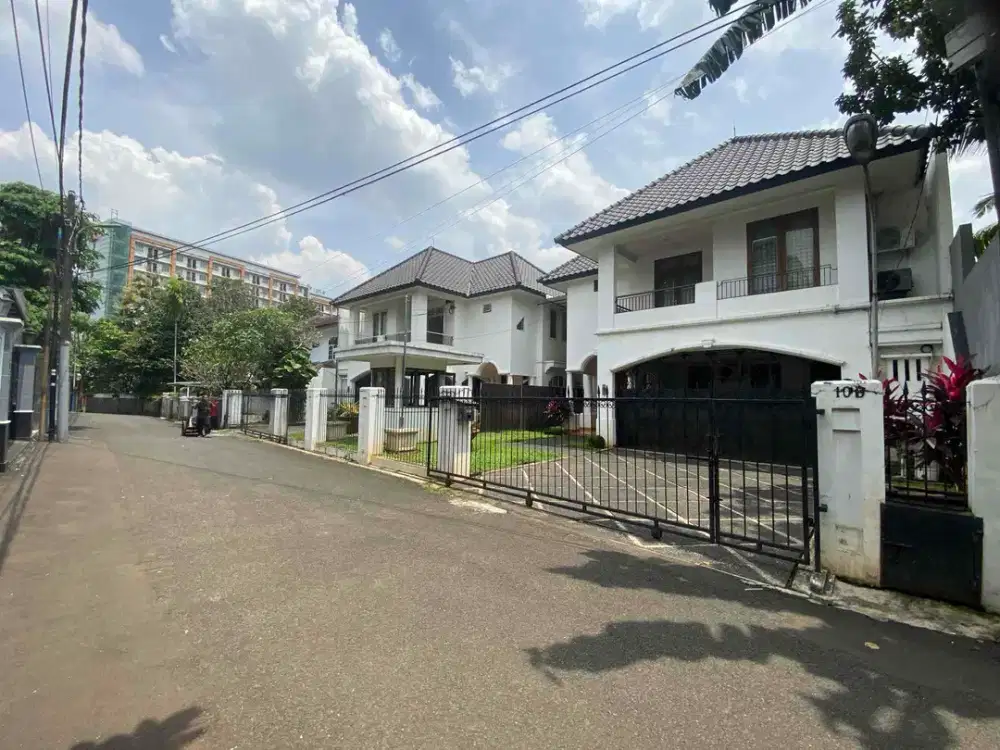 Dijual  Murah rumah bagus luas 650m2 di Cipayung Jakarta Timur hanya 10M
